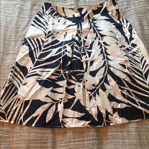 Ann Taylor Silk Swing Skirt Size 2 Petite